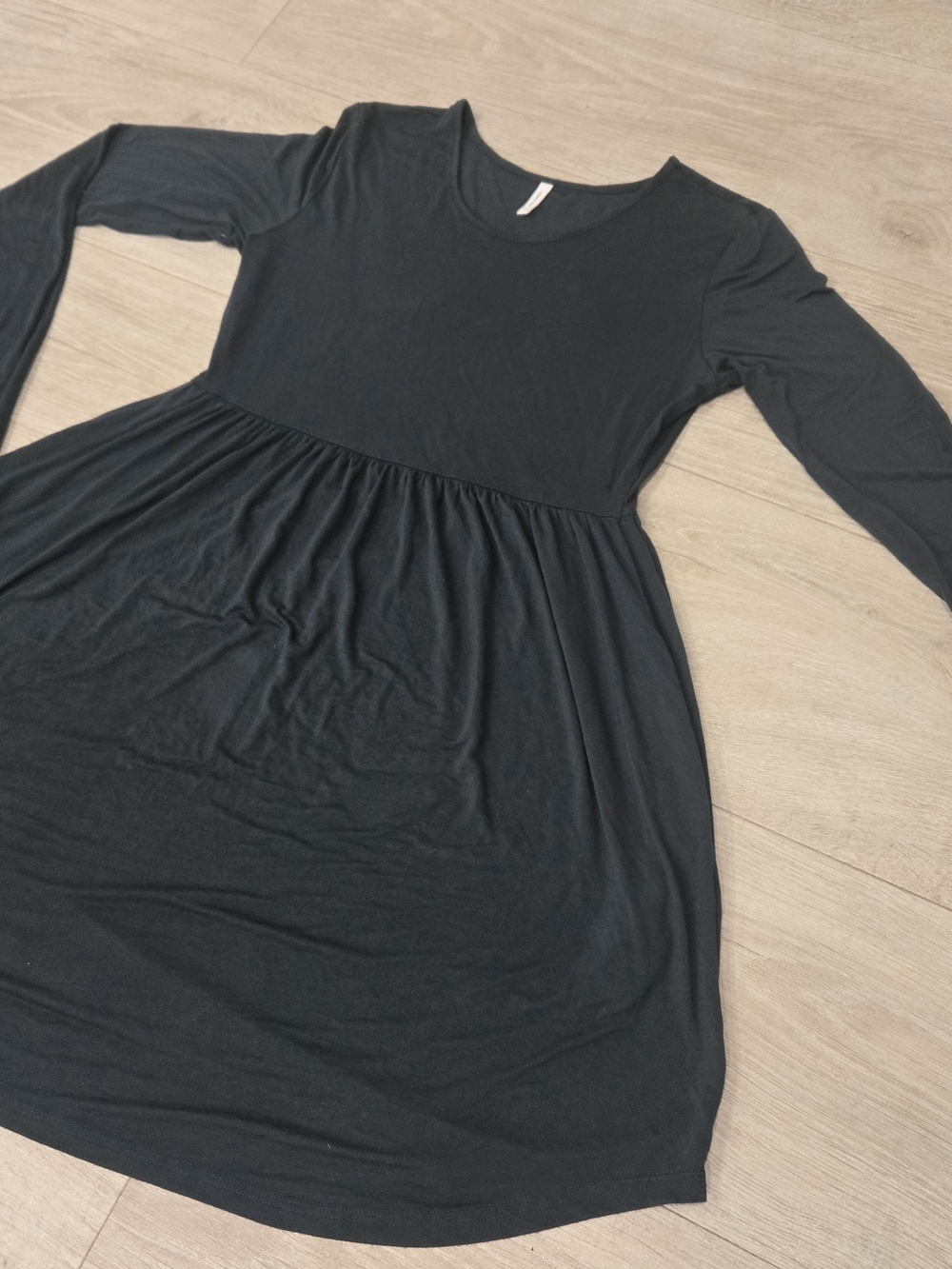Everyday Dark Green Long Sleeve Scoop-Neck Dress